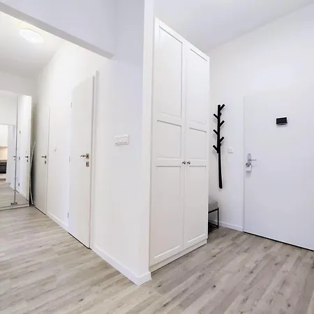 Wings - Brand New - Presidential Garden - Free Parking Apartment Bratislava