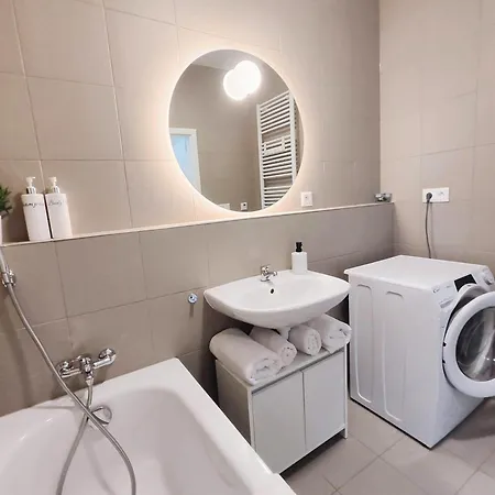 Apartmán Wings - Free Private Parking - Old Town